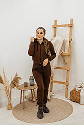 Теплий жіночий спортивний костюм на флісі з укороченою кофтою