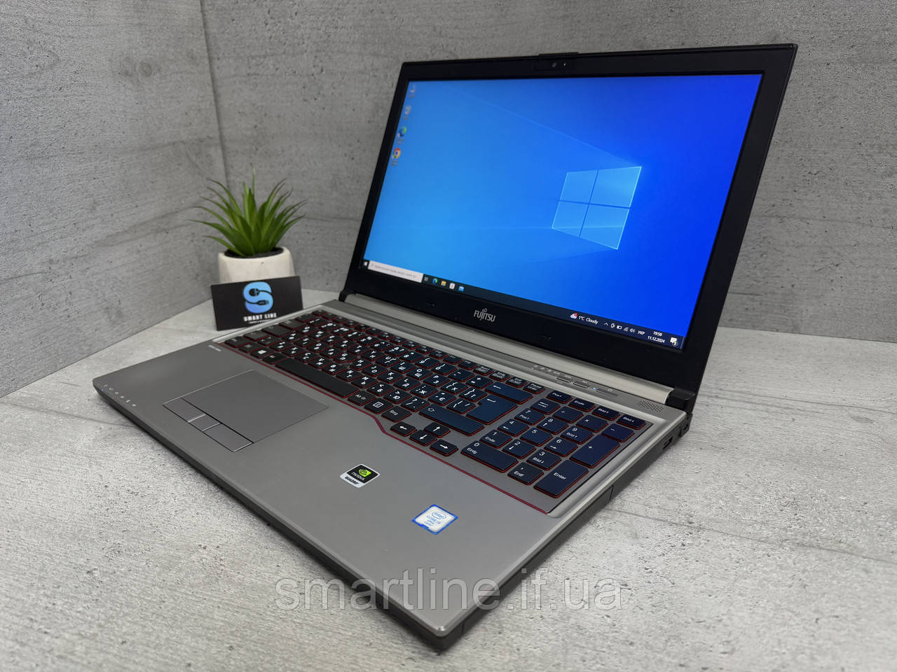 Ігровий ноутбук Fujitsu H760 512gb ssd 32gb ddr4 Nvidia i5-6440HQ