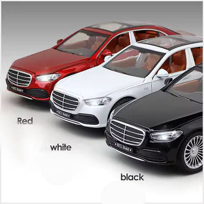 Дитячий масштабний автомобіль Mercedes Maybach S600 Колекційна модель машини з інерцією світло Рандомний колір