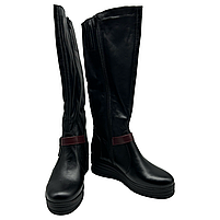 Чоботи шкіряні жіночі зимові на танкетці чорного кольору зі вставками бордового кольору "Style Shoes", фото 4