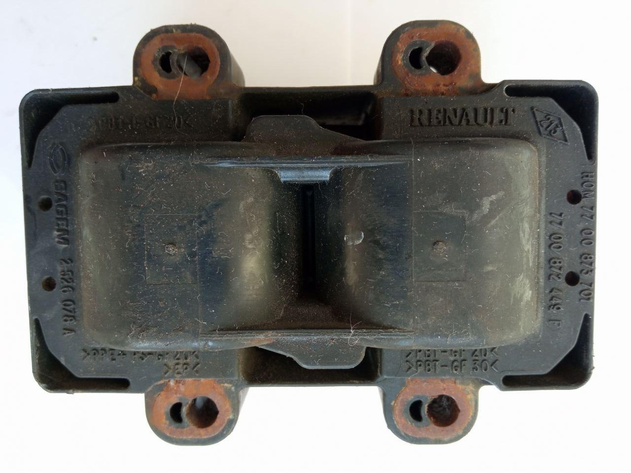 Катушка запалювання Renault Twingo Sagem 2 526 078 A / 2526078A / 7700 873 701 / 7700873701