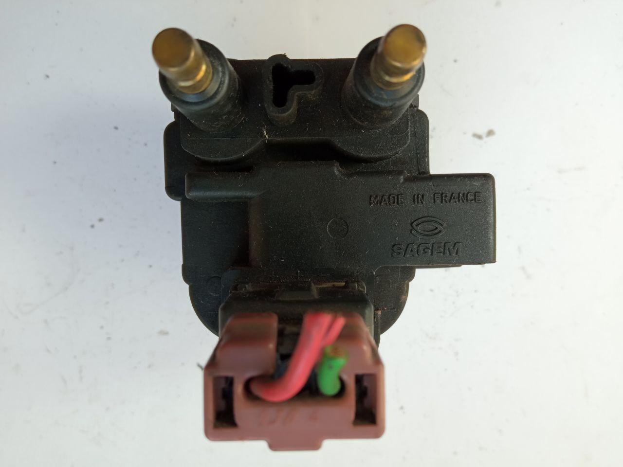 Катушка запалювання Volvo Sagem H 7700 850 999 / H7700850999 / 2526052A / 863021