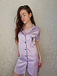 Жіноча елегантна шовкова нічна сорочка середньої довжини бузвокого кольру, фото 3
