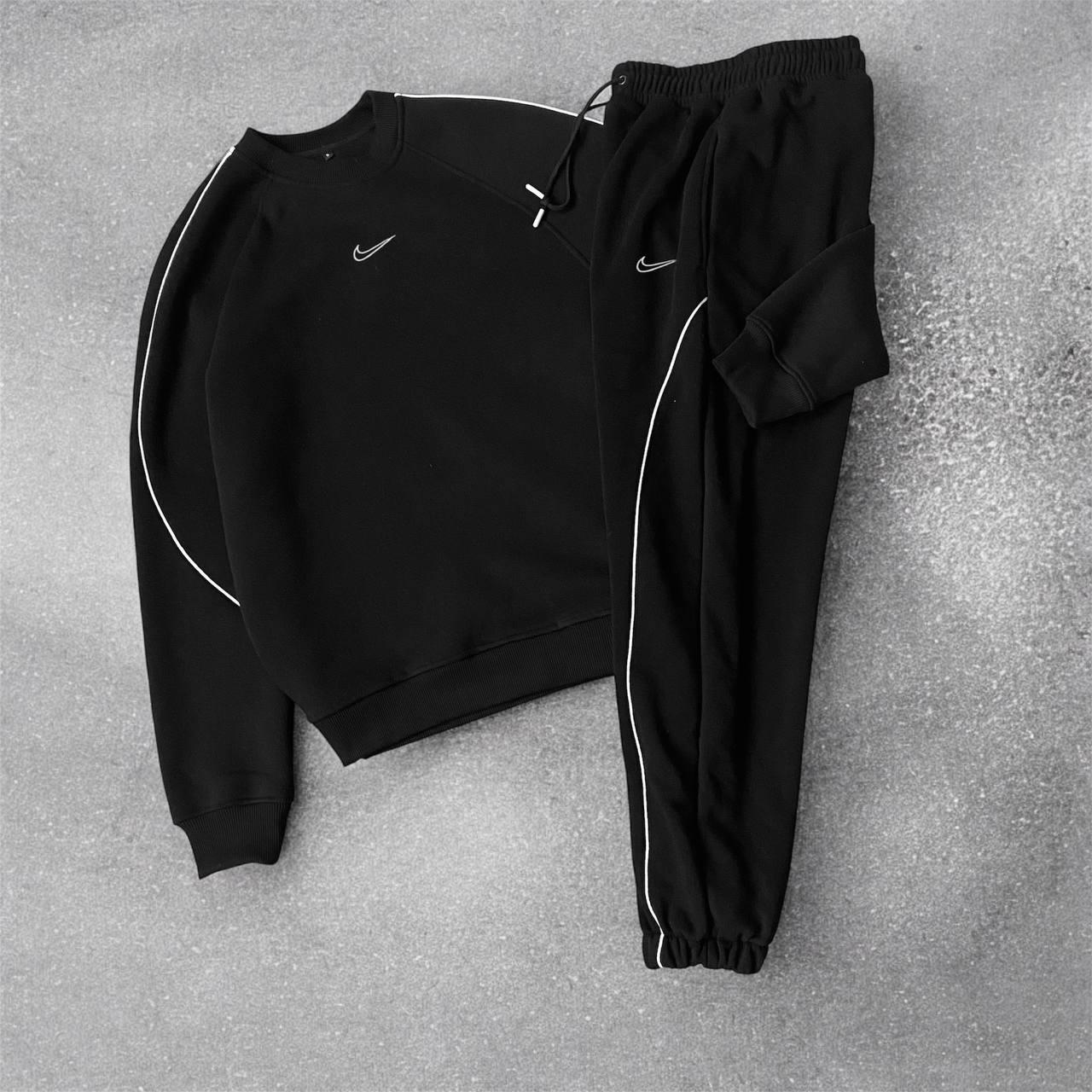 Чоловічий спортивний зимовий костюм