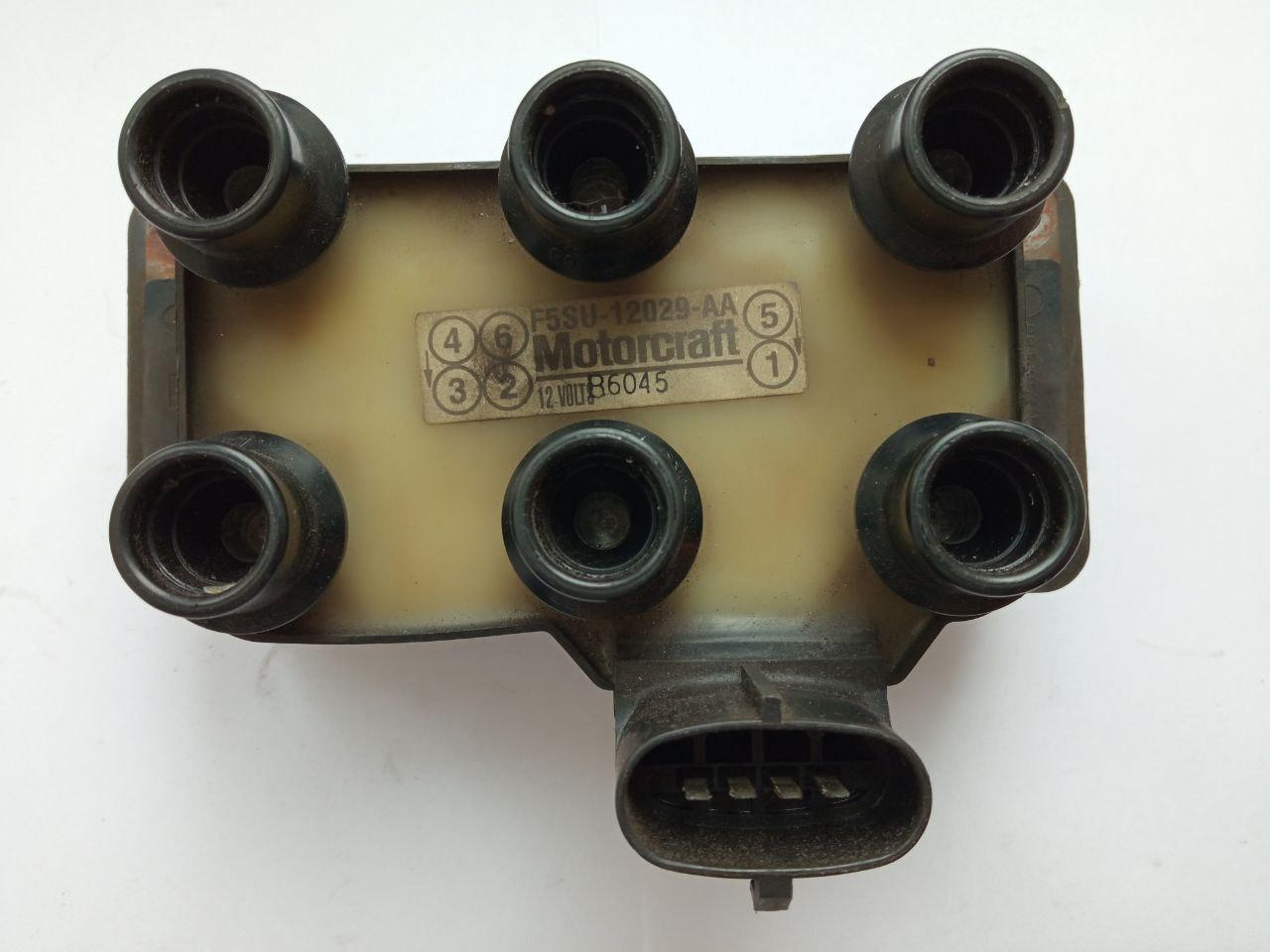 Катушка запалювання Ford Mondeo Motorcraft F5SU-12029-AA / F5SU12029AA