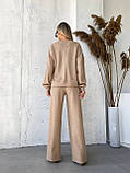 Кавовий утеплений жіночий костюм і ангори в рубчик на ґудзиках, фото 7