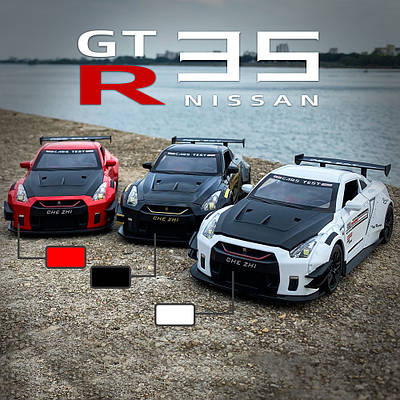 Дитяча лита модель машини Гоночний спорткар Nissan Skyline GT R35 Інерція Звук двигуна світло Рандомний колір