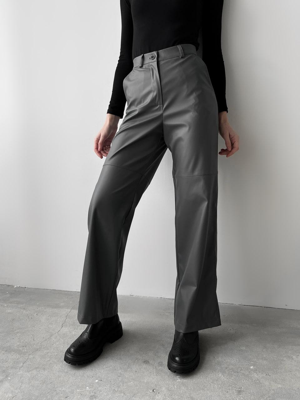 Жіночі шкіряні штани клеш сірі Terra вільного крою з екошкіри, фото 1