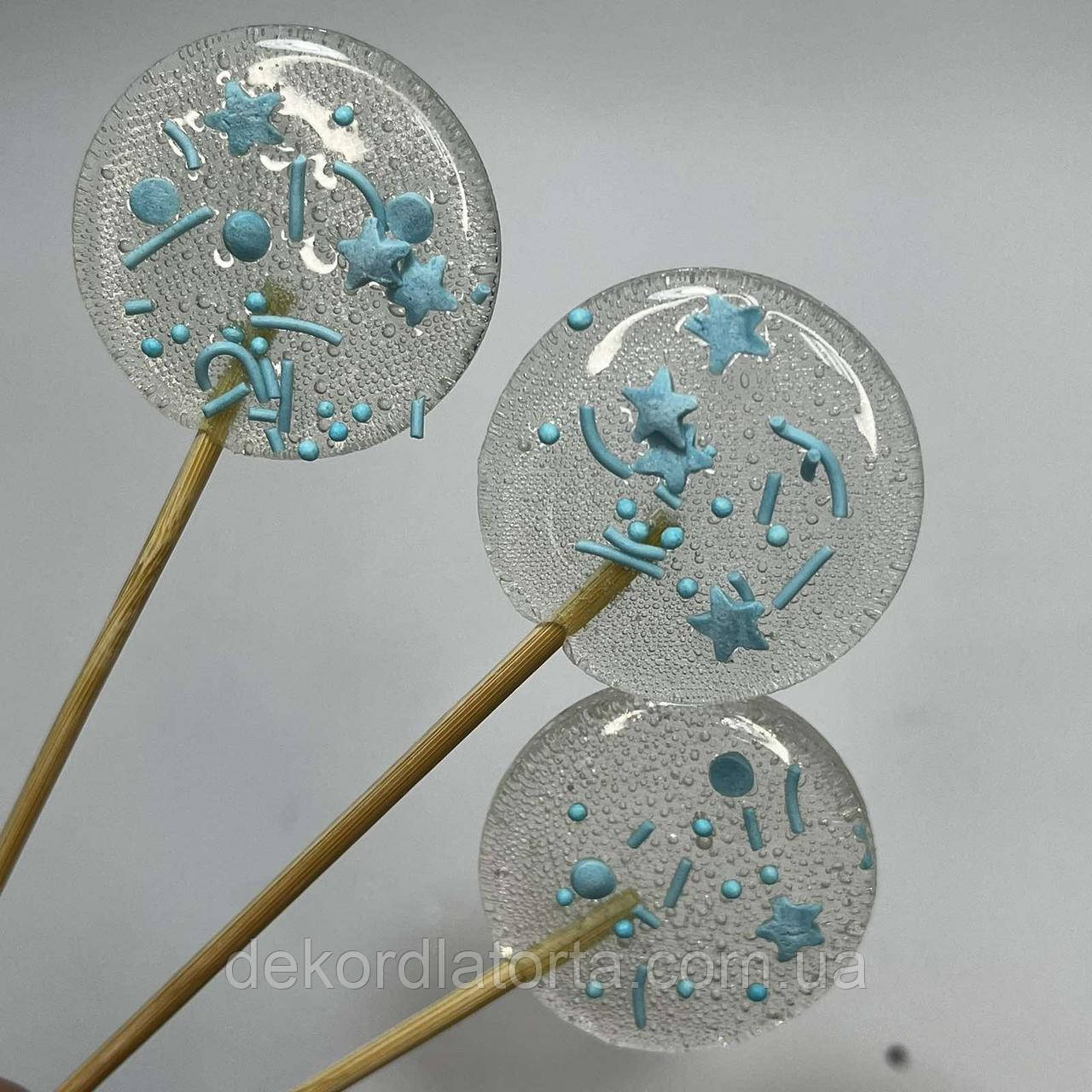 Льодяник круглий прозорий з конфеті блакитним 4 см, фото 1