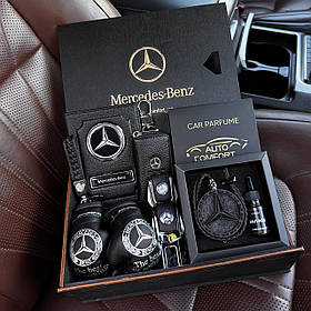 Набір з логотипом Mercedes в подарунковій дерев'яній коробці з темного дерева