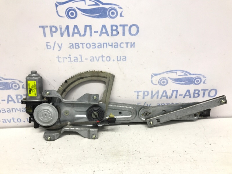 Склопідіймач задній правий Kia Sorento BL 2.5 DIESEL D4CB МКПП 2002 (б/у)