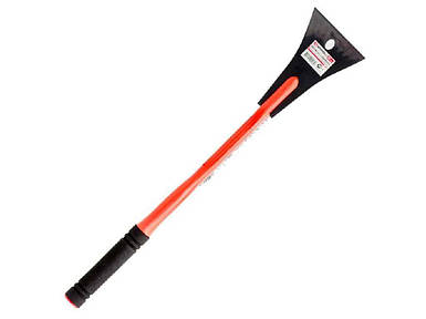 Щітка зі скребком автомобільна 53см AT-0113 ТМ INTERTOOL FG