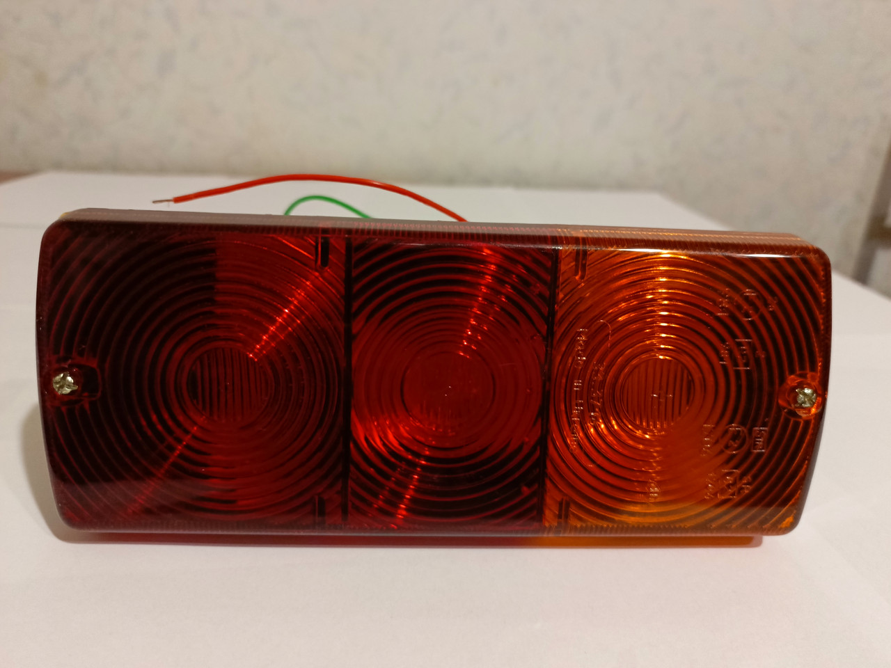 Ліхтар задній на легковий причіп 3301 LED на Фермер, Бобер, Палич, Одіссей