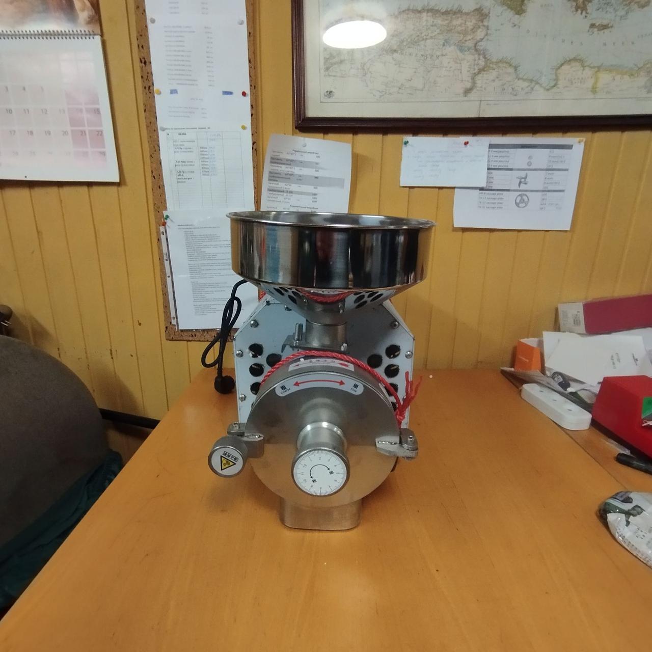 Дробарка млина для кави, спецій, цукру, мак та ін. Vektor HBM-101 -2500W матрірка (2.5 KWT)