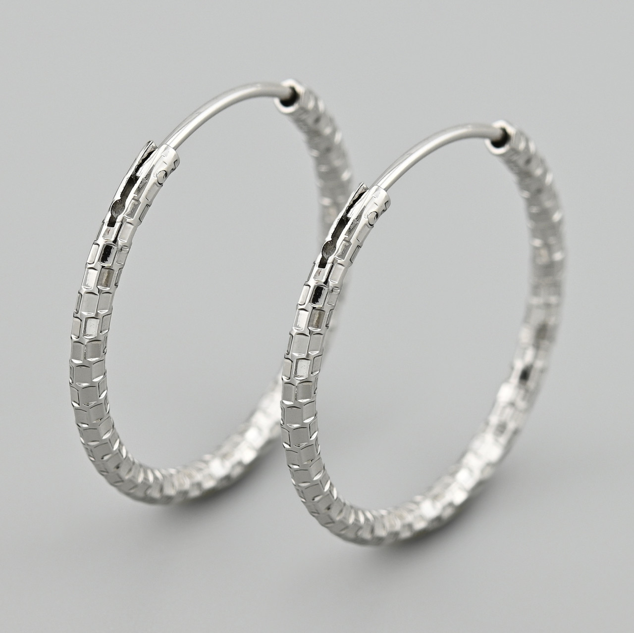 Сережки кільця 47135 розмір 25х2 мм вага 3.1 г позолота Біле Золото, фото 1