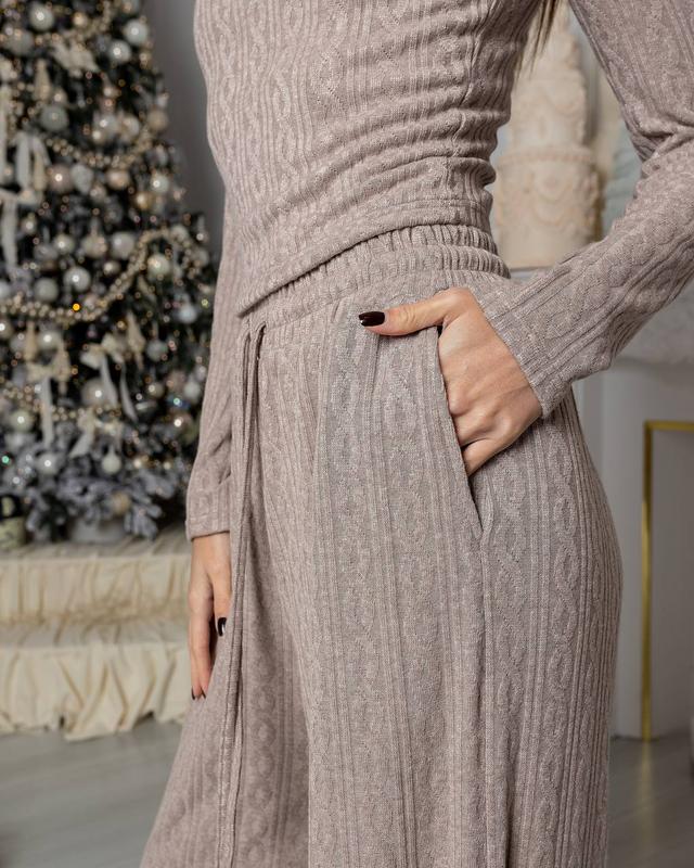 костюм вязаный коса с широкими штанами