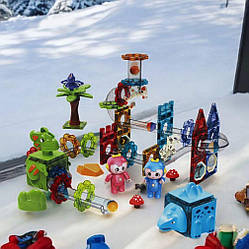 Дитячий магнітний конструктор-трек 2200, (107 дет.), містечко-трек з кульками та фігурками