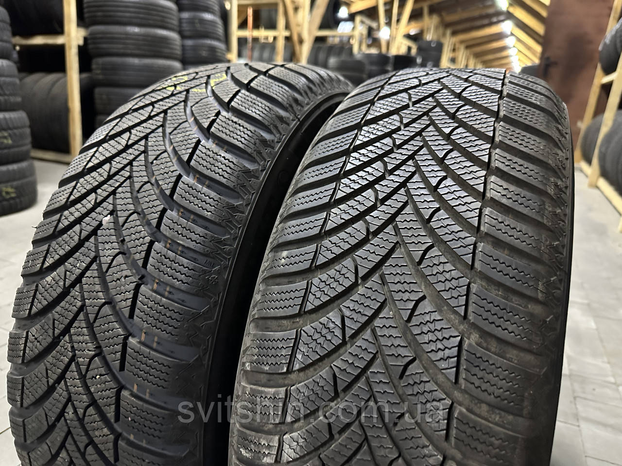 Макс. гарна пара зими 215/55R17 Semperit Speed-Grip 5. Протектор 8 мм, фото 1