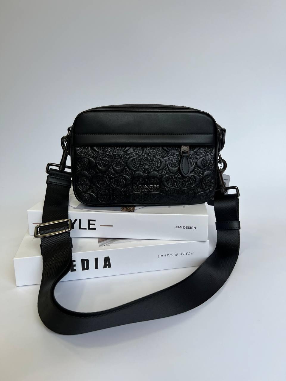 Чоловіча стильна шкіряна сумка Coach