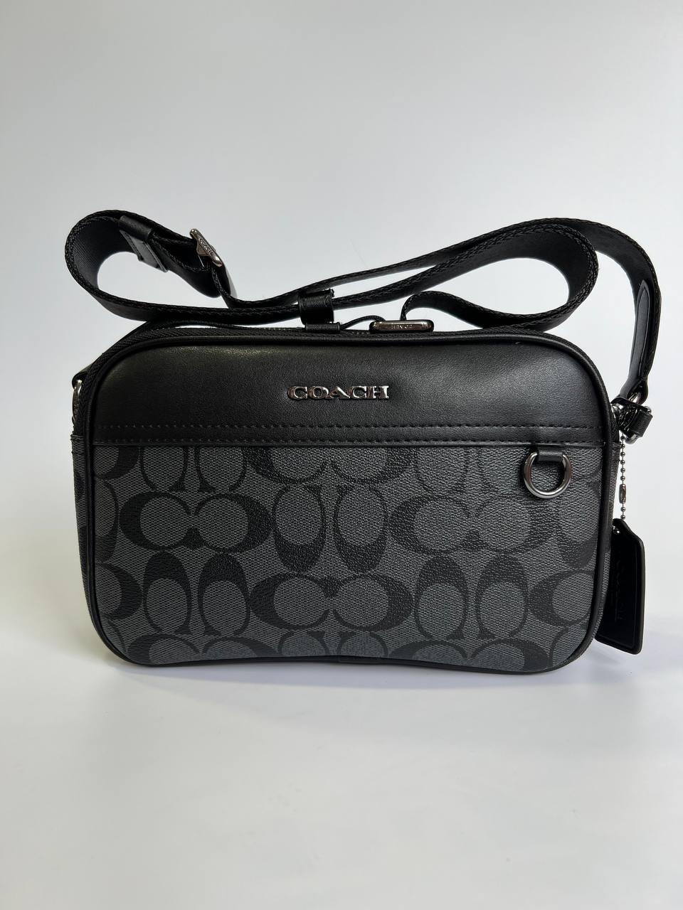 Шкіряна чоловіча сумка Coach сірого кольору