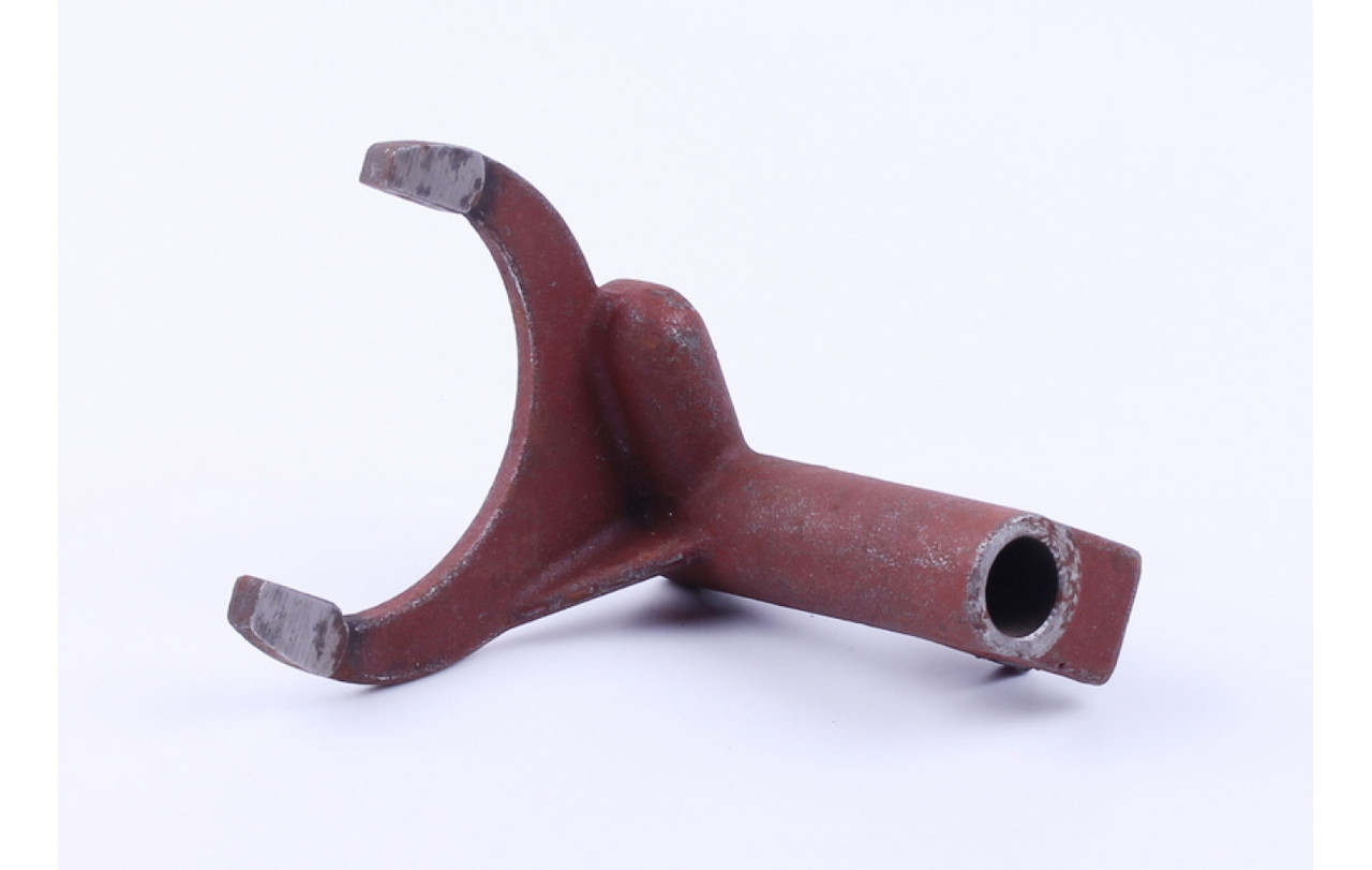 Вилка перемикання середня КПП DongFeng 354/404, фото 1