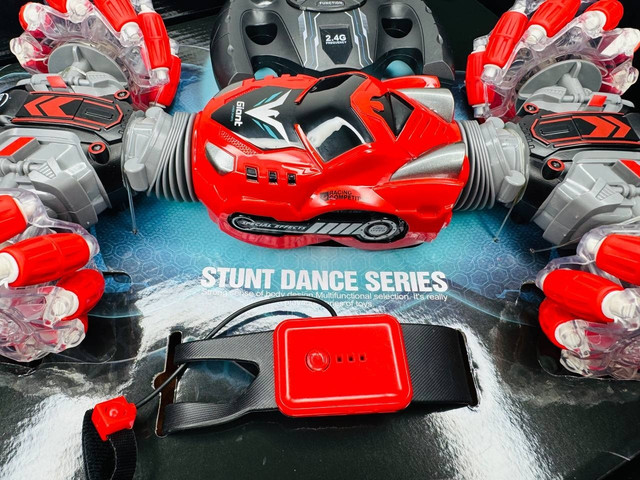 Машинки на пульті управління перевертиш