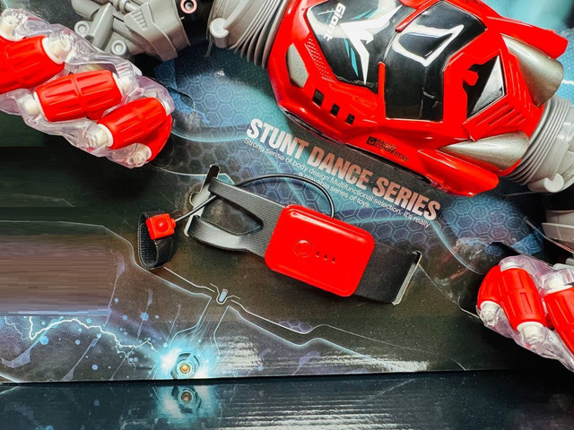 Машинка перевертиш на радіокеруванні