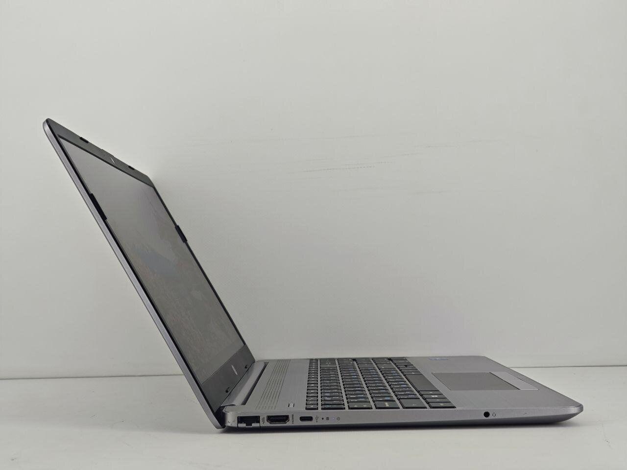 Б/в Ноутбук Б-клас HP 250 G9 15.6" 1920x1080| Core i7-1255U| 16 GB RAM| 512 GB SSD| Iris Xe