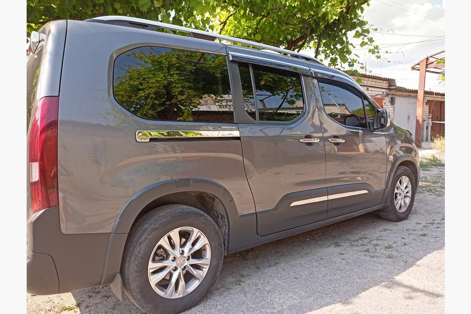 Молдинги здвіжної дверки  2 шт.  нерж  для Toyota Proace City