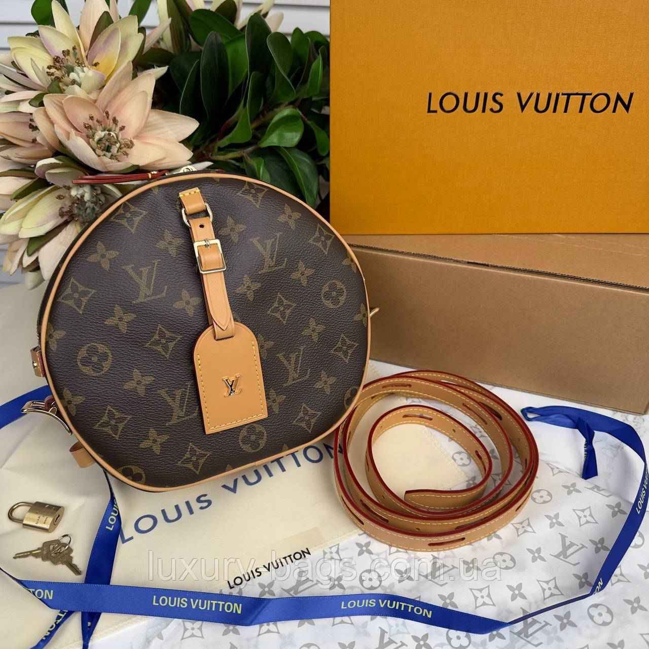 Жіноча мініатюрна сумочка Louis Vuitton, фото 1
