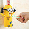 Дитячий дозатор для зубної пасти тримач міньйон диспенсер для зубних щіток, фото 6