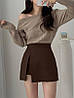 Жіноча стильна коротка спідниця-шорти з костюмки на високу посадку з розрізом, фото 4