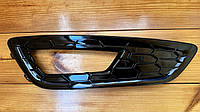 Заглушка птф ford focus 3 рестайлинг st-line правая F1EJ-15A298-a2bw