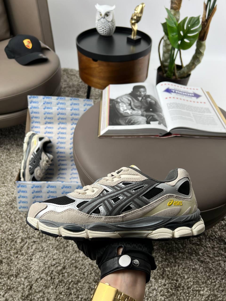 Чоловічі кросівки ASICS Gel-NYC Black Grey Beige, чоловічі кеди Асікс текстиль шкіра замша. Чоловіче взуття