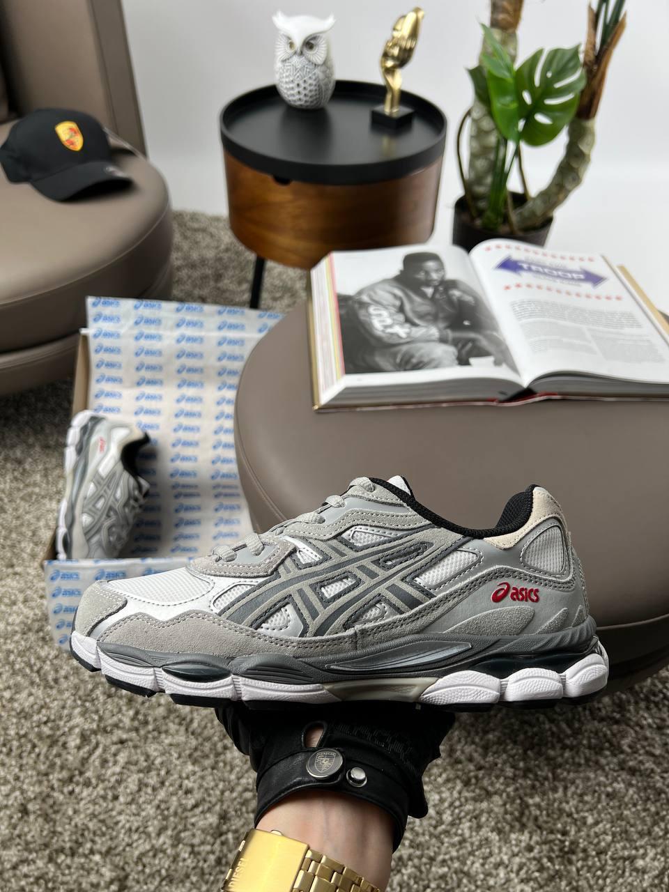 Чоловічі кросівки ASICS Gel-NYC White Grey, чоловічі кеди Асікс текстиль шкіра замша. Чоловіче взуття