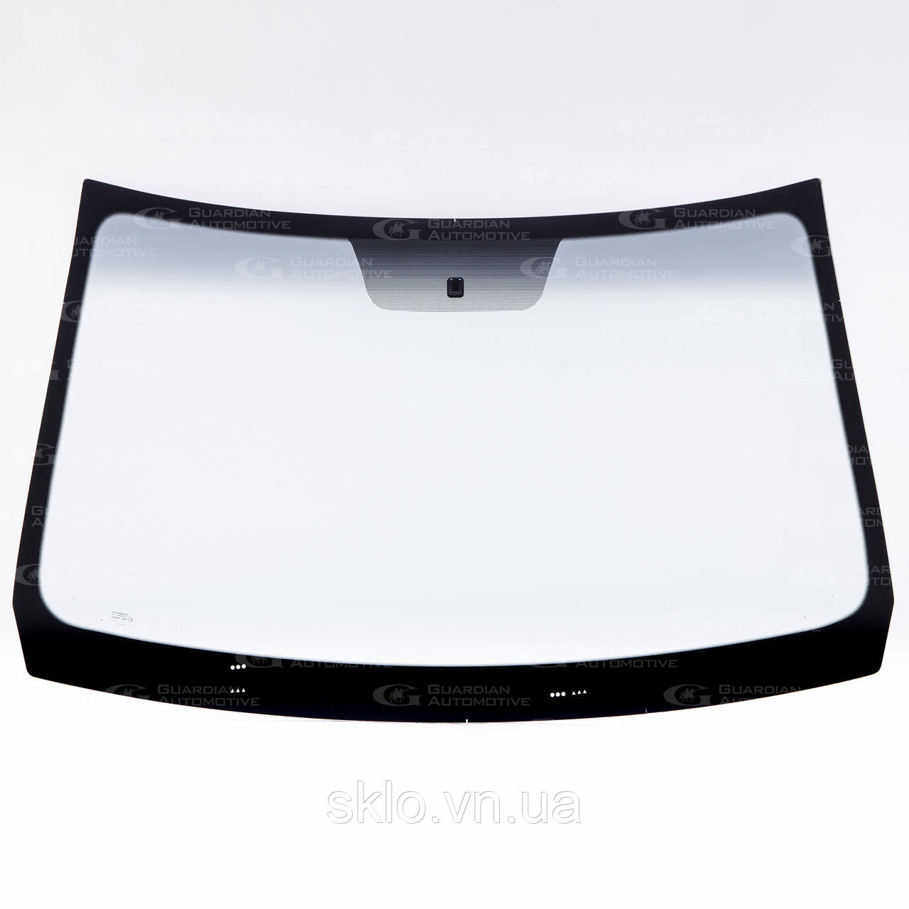 Лобове скло Dacia Sandero I/Duster I/Nissan Terrano 2008-2017 з кріпленням - Дачія Сандеро/Дастер/Террано