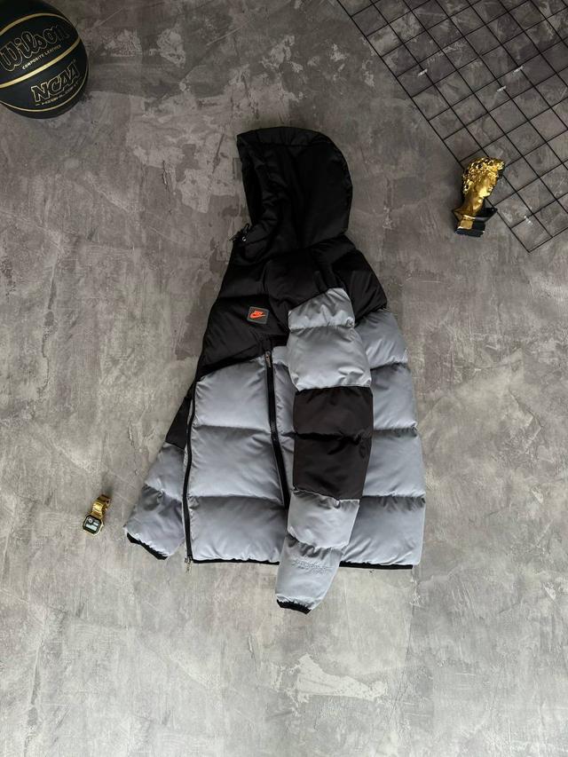 Мужская зимняя куртка Nike 