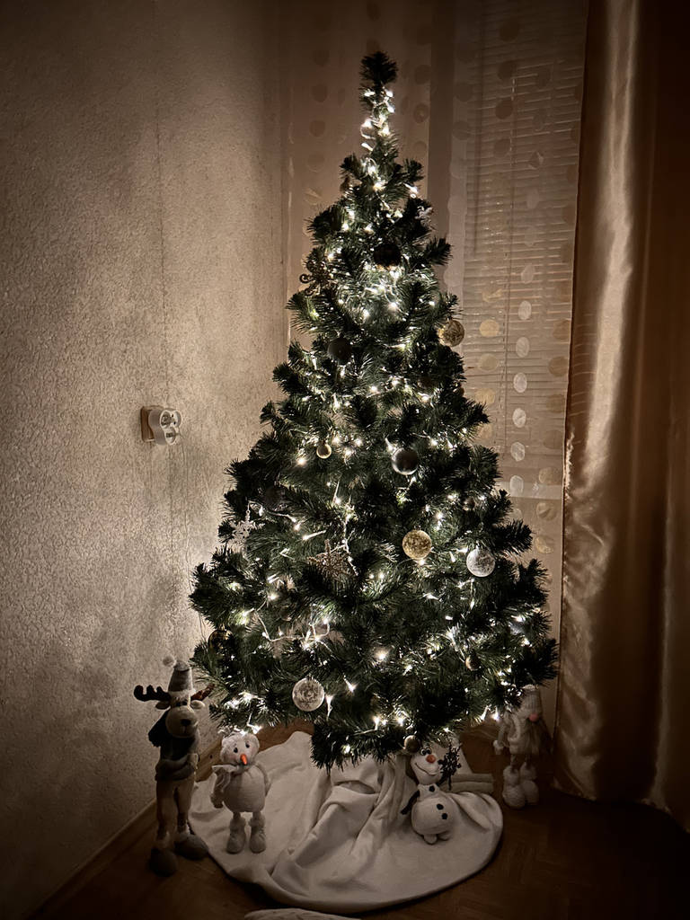 Ялинка штучна зелена "Казка" 1,8 м. ПВХ. - фото покупців 1