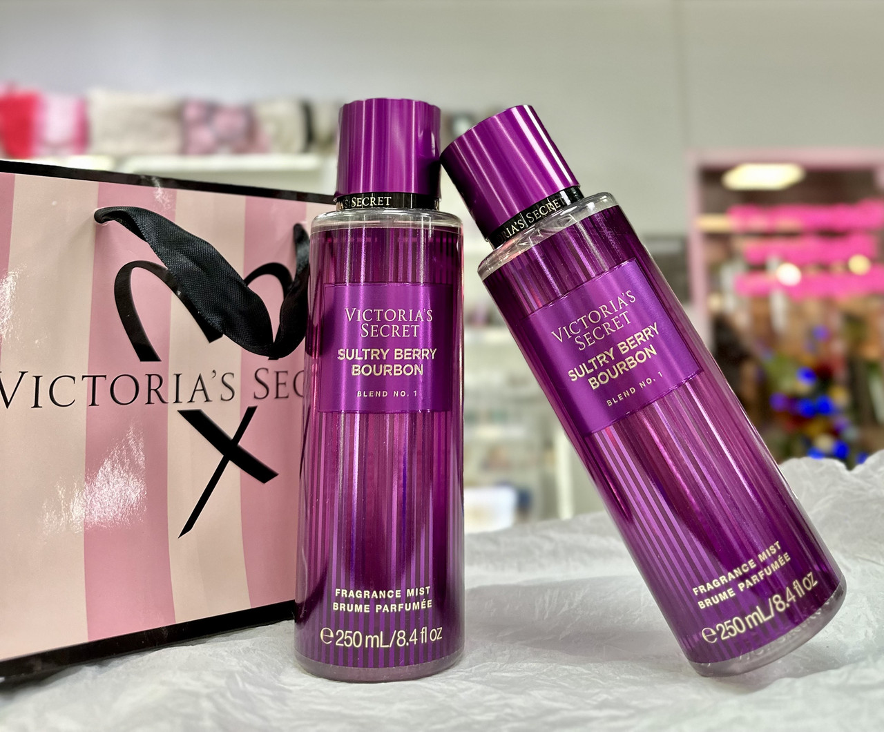 Парфумований спрей для тіла Victoria's Secret Sultry Berry Bourbon Fragrance Mist 250ml