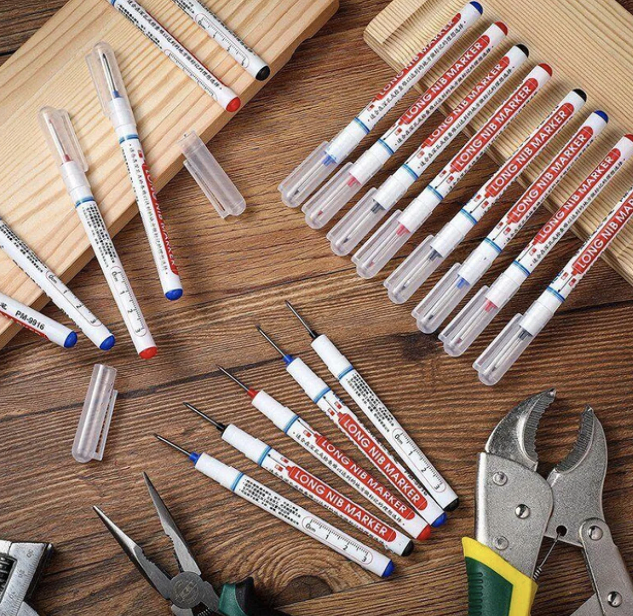Набір маркерів long nib marker (чорний + червоний + синій + зелений)