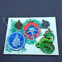 Дерев'яна розписна новорічна листівка 3 підвіски та магніт