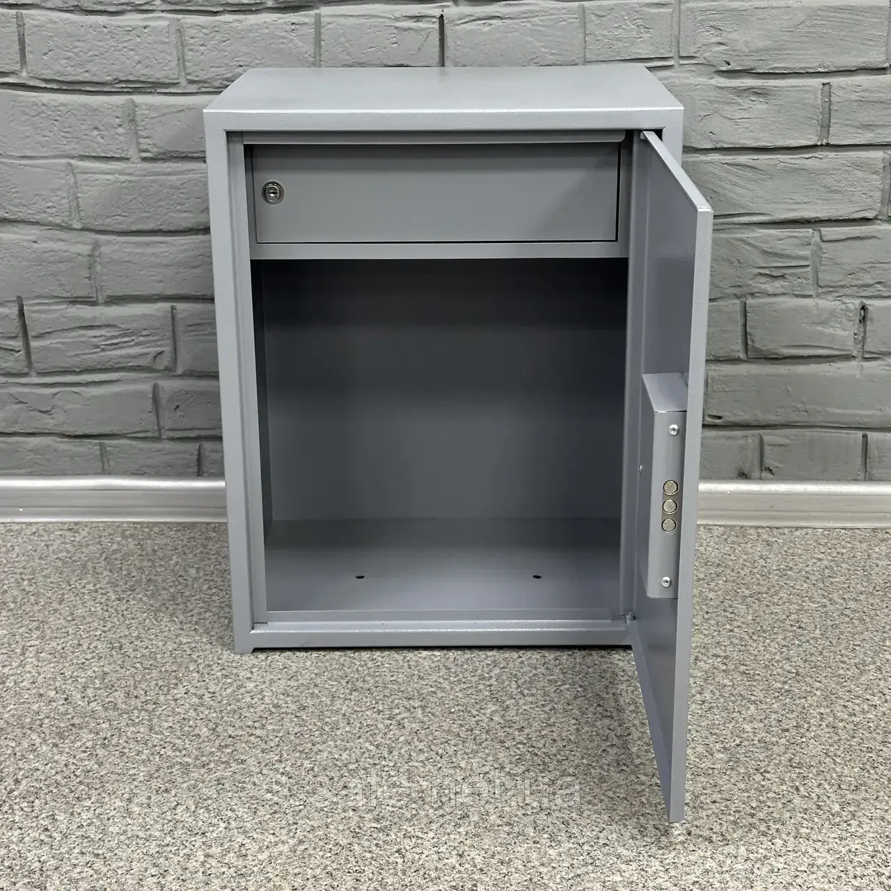 Сейф офісний MZAVOD СБЕ-550 сірий (ВxШxГ:550x440x360), сейф для офісу, сейф для докуменів, грошей і друку
