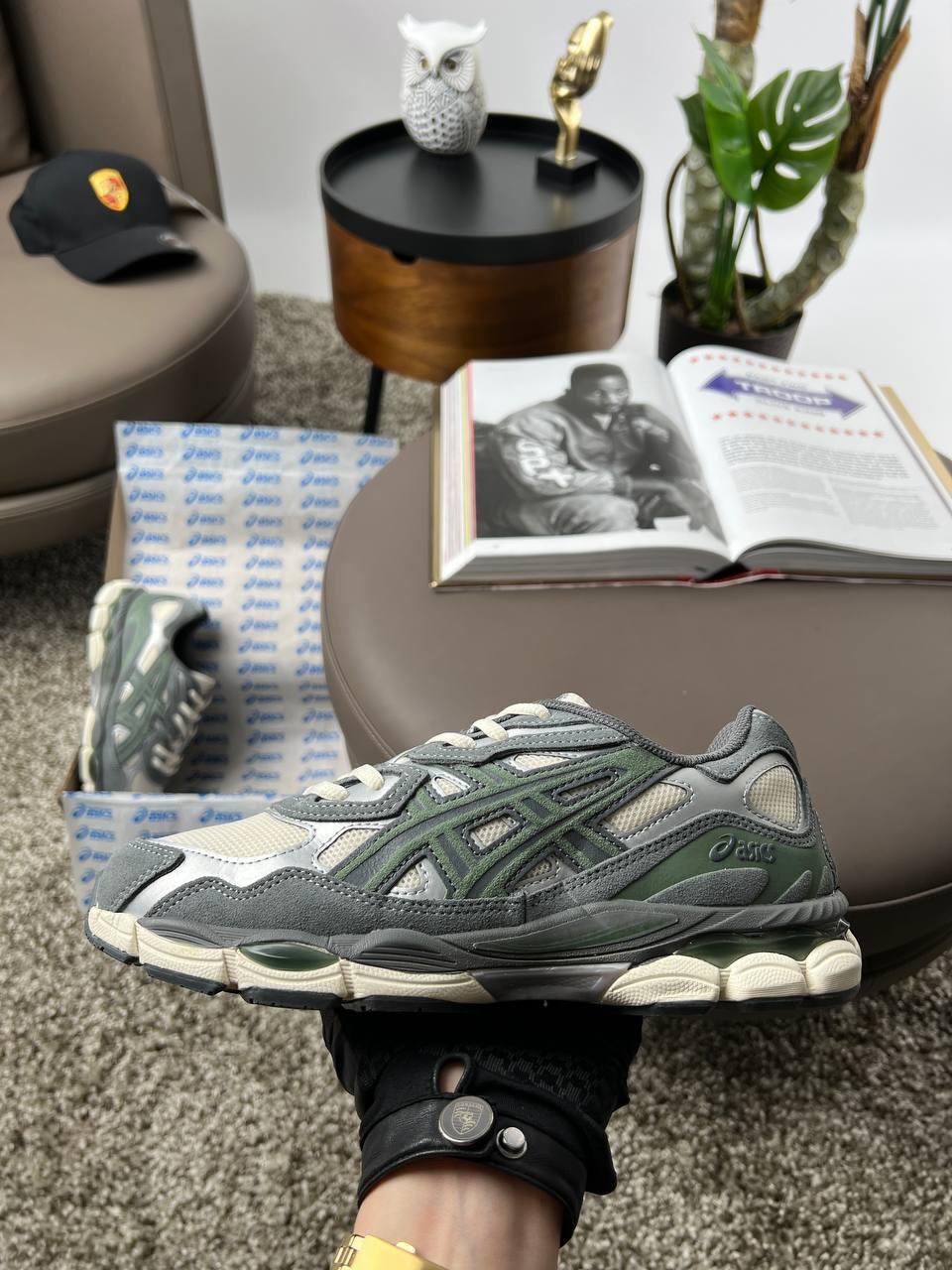 Чоловічі кросівки ASICS Gel-NYC Beige Grey Green, чоловічі кеди Асікс текстиль шкіра замша. Чоловіче взуття