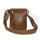 Чоловіча шкіряна сумка через плече місткий месенджер із натуральної шкіри коньячна 23,5*16*5 см, фото 4