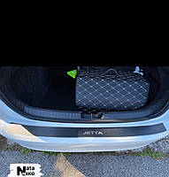 Накладка на бампер Volkswagen Jetta з 2018- (Carbon)