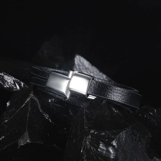 Браслет чоловічий шкіряний Secret Cross Silver Браслет чоловічий шкіряний Secret Cross Silver