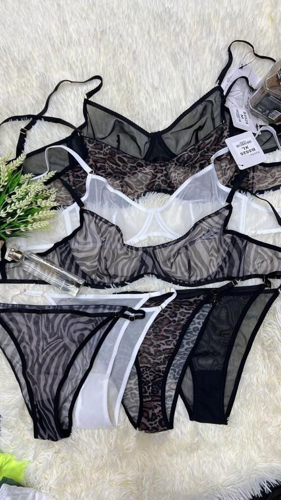 Комплект без поролону з трусиками