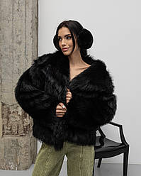 Модна жіноча коротка пухнаста тепла шубка чорного кольору