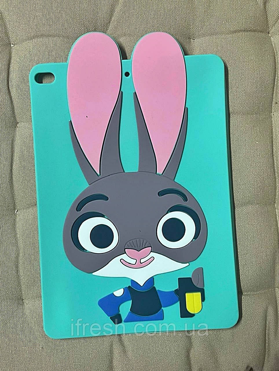 Силіконовий чохол для iPad 6 (9.7") - "Зоотрополіс" Джуді Гопс, М'ятний, фото 1