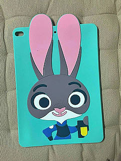 Силіконовий чохол для iPad 6 (9.7") - "Зоотрополіс" Джуді Гопс, М'ятний